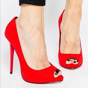 Black Peep Toe Pump